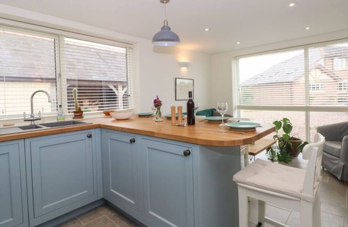 Shocklach Cottage | Kestrel, Tilston: A Charming Retreat