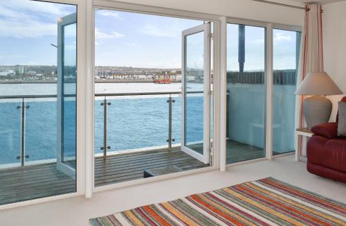 Turnchapel House | Kings Haven