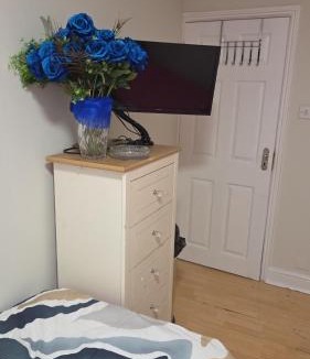 Luton Apartment | KINGS ROOMs