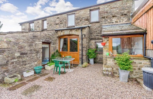 Sedbergh House | Knott View