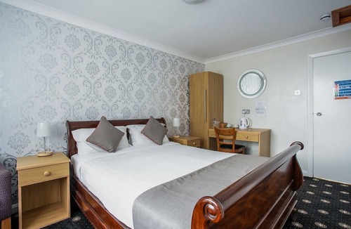 Knowesgate Bed & Breakfast | Knowesgate Hotel