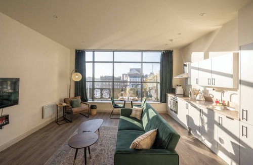 Leeds City Center Apartment | La Merveille - Luxury Studio in Leeds City Center