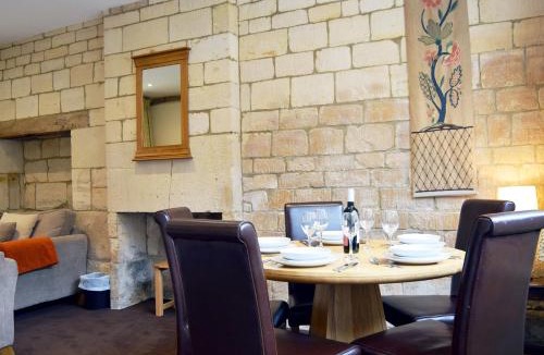 Winchcombe House | Lady Jane Grey