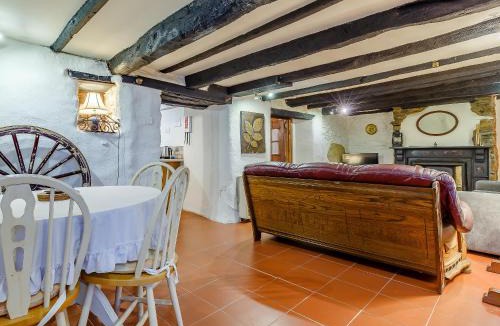 Polperro House | Laity