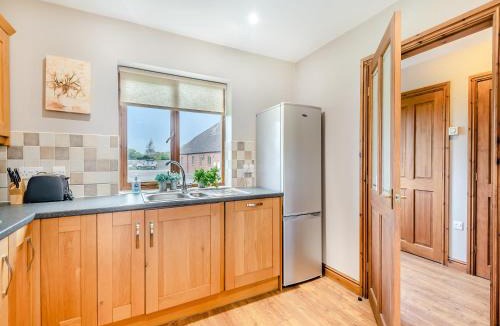 Maltby le Marsh House | Lake View 2 - Uk45578