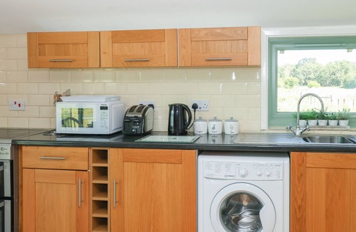 East Harling Cottage | Lakeside Lodge