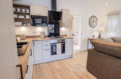 Knott End-on-Sea Cottage | Lakeside Lodge