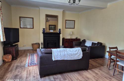 Lugwardine House | Lavender Cottage