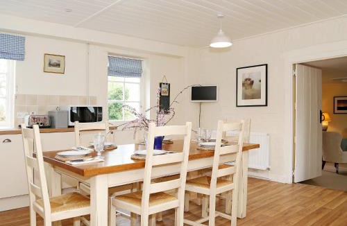 Wavehorne House | Leacon Hall Oast
