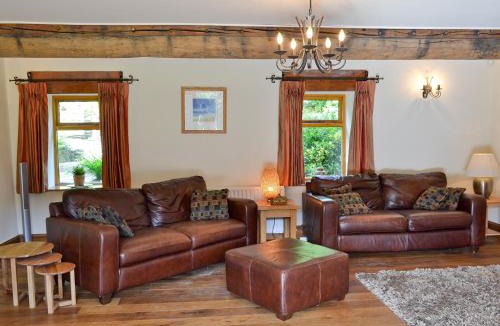 Pecket Well House | Lee Cottage