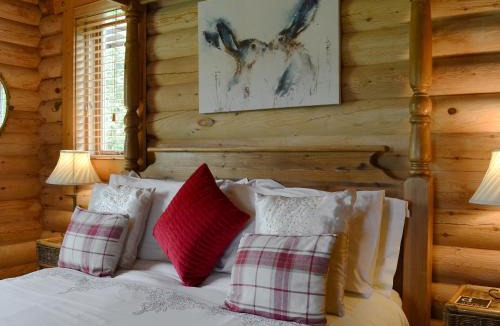 Lincoln House | Lepus Lodge - E3731