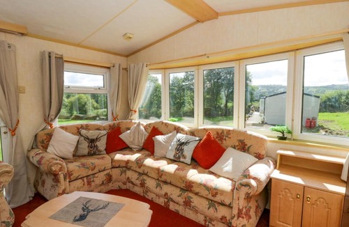 Lampeter House | Leven