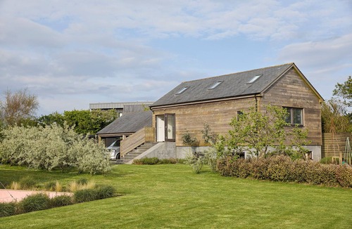Trelil House | Light and Spacious Holiday Barn in North Cornwall