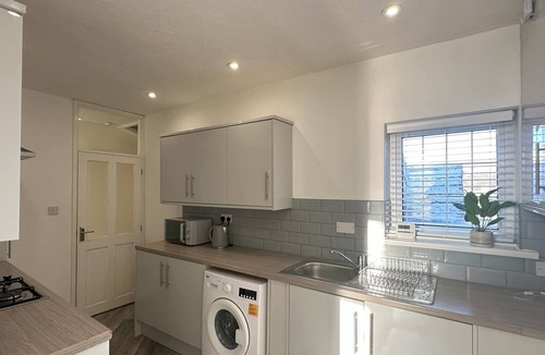 Knott End-on-Sea Apartment | Light House View Summ