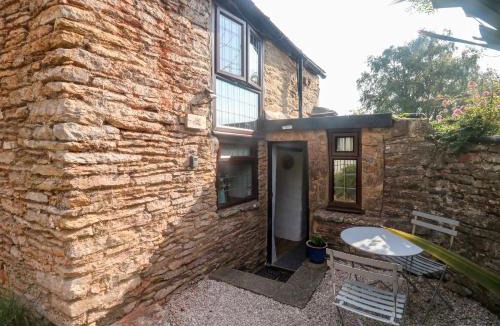 Paignton House | Lilac Cottage