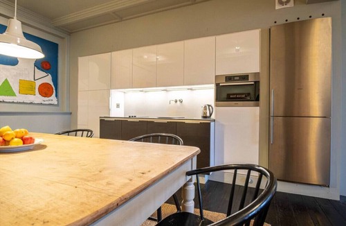 Whitstable Apartment | Lilli`s Danish Hideaway in Heart of Whitstable