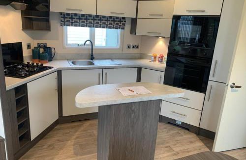 Rhyl Cabin | Lily's caravan