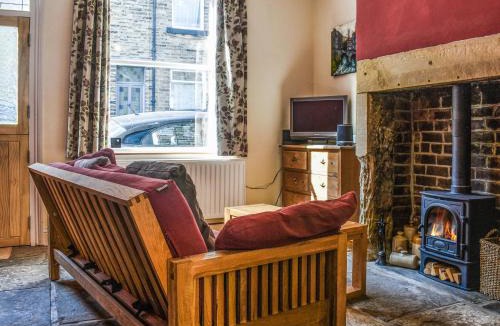 Wadsworth House | Limestone Cottage