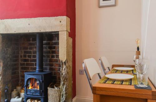 Wadsworth House | Limestone Cottage