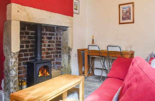 Wadsworth House | Limestone Cottage