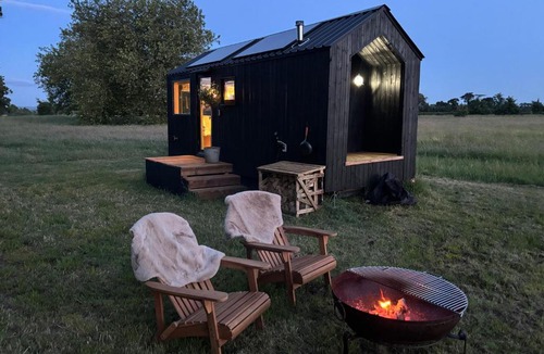 Hanley Castle House | Literally do nothing but relax & unwind