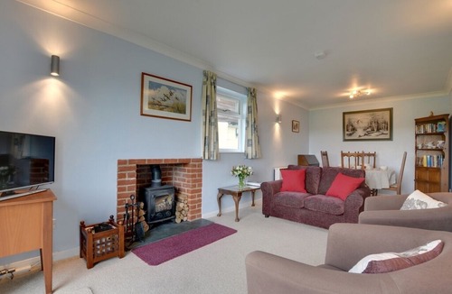 Lamberhurst House | Little Copthall - Two Bedroom House, Sleeps 4