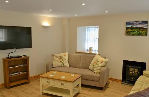 Amlwch House | Llain Gam