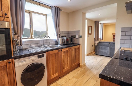 Llanwddyn Cottage | Llety Dewi