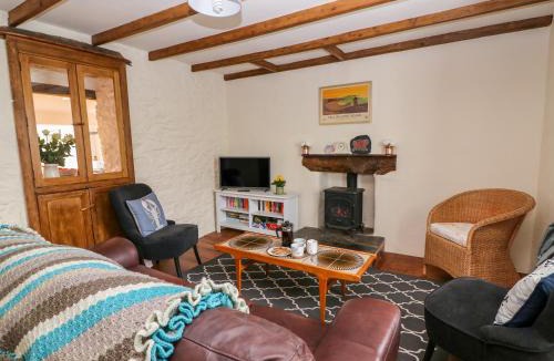 Fishguard House | Llety