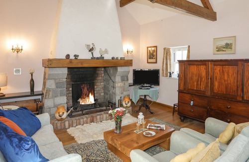 Llangernyw Cottage | Llo Bach