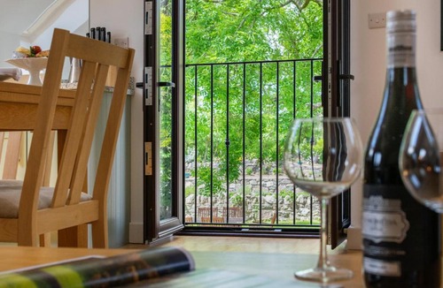 Bodorgan House | Llofft Marian