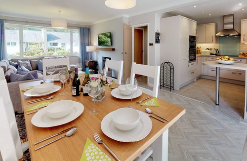 Llanbedrog House | Llyn Orta - Three Bedroom House, Sleeps 6