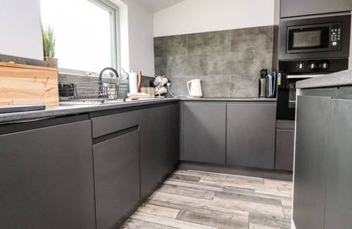 Wennington Cabin | Lodge 4 Box Tree, Kirkby Lonsdale