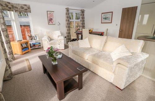 Tavistock House | Lodge 9