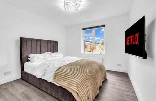 Greenwich Apartment | LODGEselect