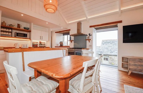 Camelford Cottage | Logan Barn