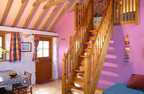 Kilgetty House | Long barn