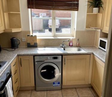 Bradley Stoke Apartment | Long Stay - Contractors - Bradley Stoke