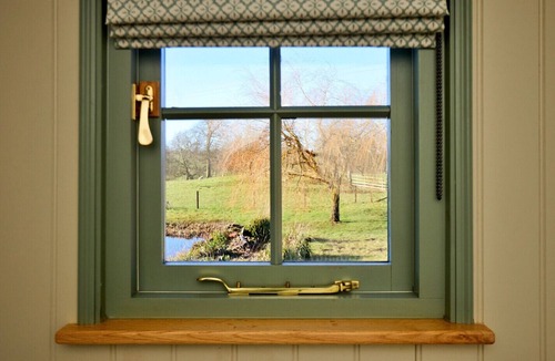 Hemingby Ski Chalet | Longwool View