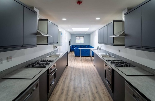 Selly Oak Apartment | Lovely homely studio available