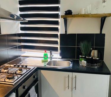 Peterborough Apartment | Lovely studio centrally located