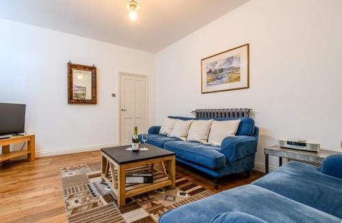 Austwick House | Low Bank