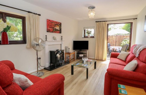 Diss House | Lowbrook Cottage