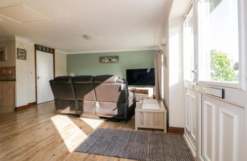 Truro House | Lower Brambleside