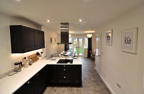 Exeter House | Lower Townhouse Exeter