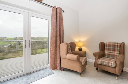 Llansawel House | Luxury Accessible Holiday Home with Hot Tub & Views