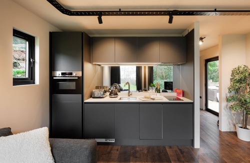 Wraxall Cabin | Luxury Container Lodge nestled amongst the trees