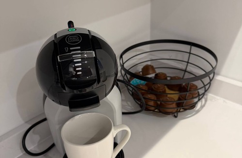 Redditch House | Luxury Home|Coffee Machine| En-suite|