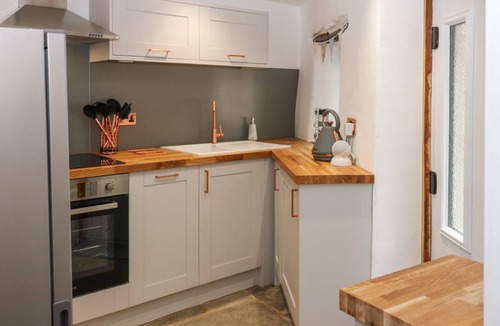 Eyam House | Lydgate Cottage, Eyam. Two bed