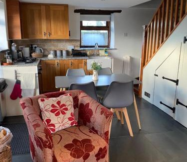 Lydford House | LYDONIA BARN